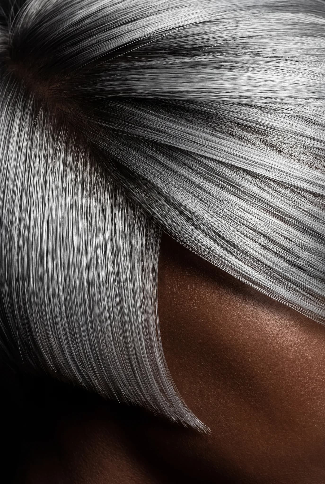hairstyles: Hair Texture Macro — front on — silver grey — cropped short